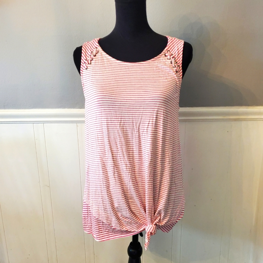 Maurices Tank Top - Size Medium